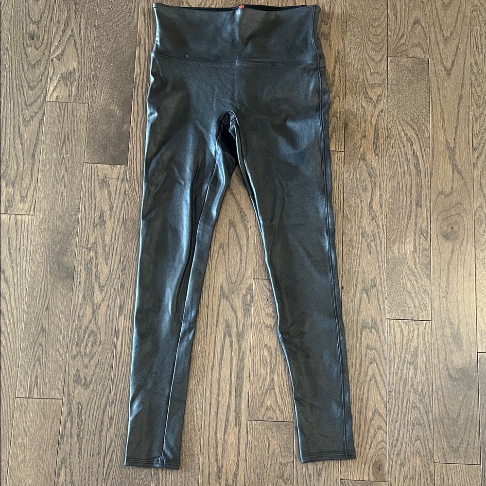 SPANX Faux Leather Leggings Black High Waist - Size M/M
